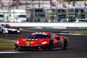 #62 Risi Competizione Ferrari 296 GT3: Daniel Serra, Davide Rigon