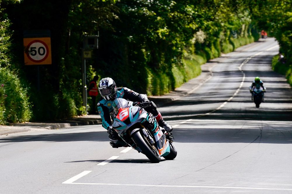 Michael Dunlop, Superstock