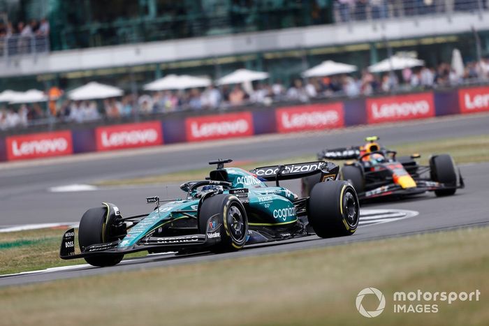 Lance Stroll, Aston Martin AMR23, Sergio Pérez, Red Bull Racing RB19