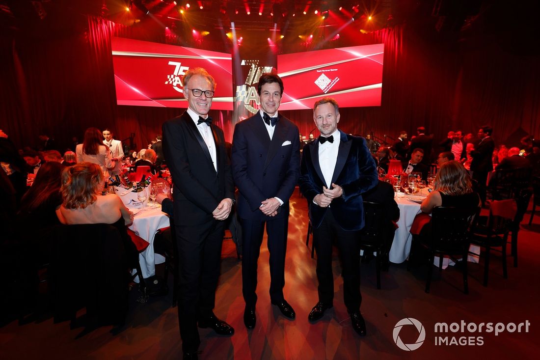 Werner Brell, dyrektor generalny Motorsport Network, Toto Wolff, dyrektor zespołu i dyrektor generalny Mercedes-AMG F1 Team oraz Christian Horner, dyrektor zespołu Red Bull Racing.