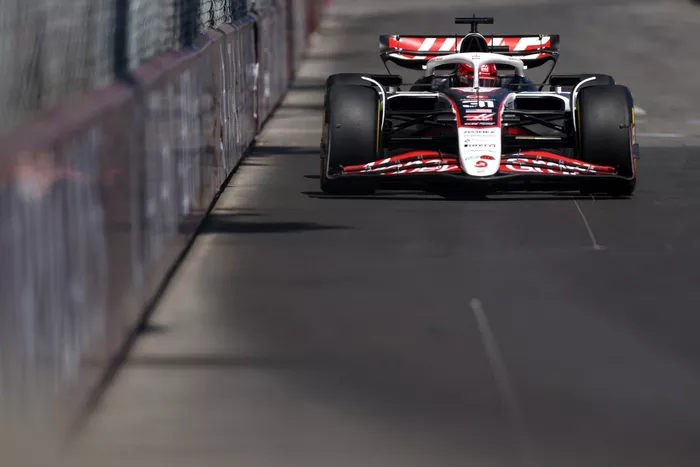Esteban Ocon, Haas F1 Team