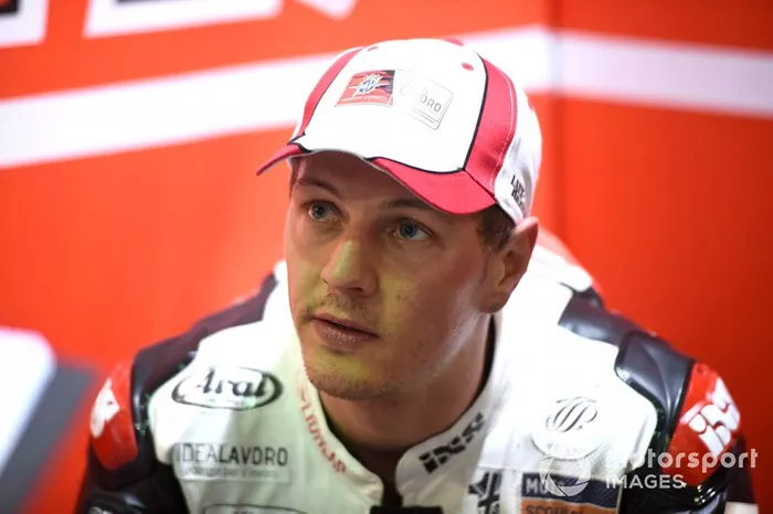 #77 Dominique Aegerter, Intact GP
