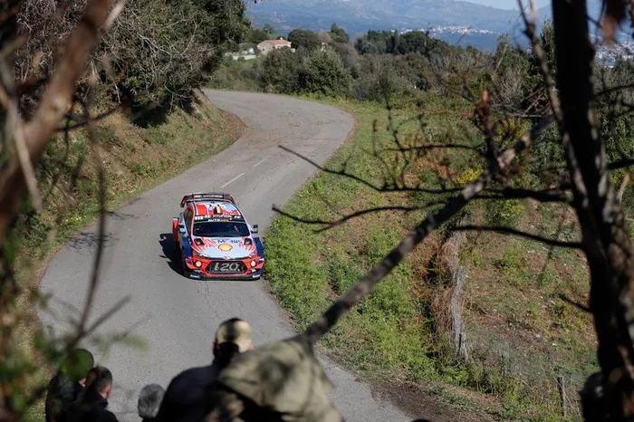 Thierry Neuville, Nicolas Gilsoul, Hyundai Motorsport Hyundai i20 Coupe WRC