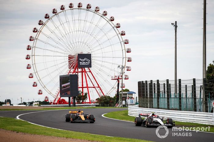 Yuki Tsunoda, AlphaTauri AT04, Oscar Piastri, McLaren MCL60
