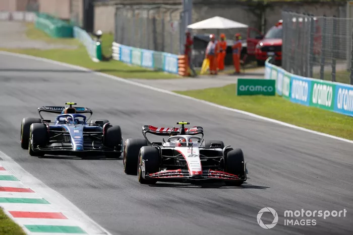 Nico Hulkenberg, Haas VF-23, Logan Sargeant, Williams FW45
