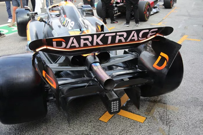 McLaren MCL60 detalles técnicos