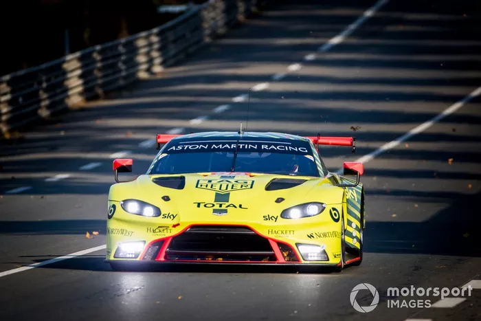#98 Aston Martin Racing Aston Martin Vantage: Paul Dalla Lana, Augusto Farfus, Ross Gunn