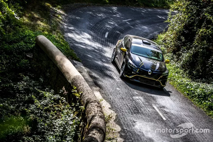 Renault Clio RS Rally5