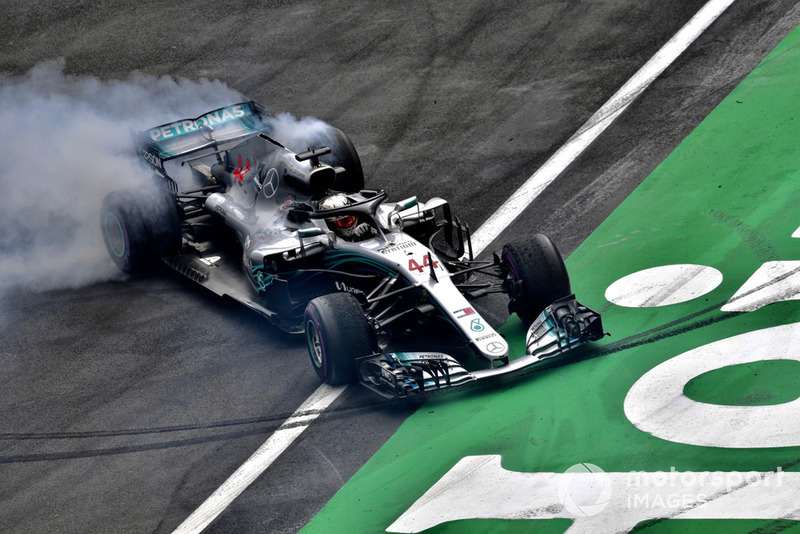 Льюіс Хемілтон, Mercedes AMG F1 W09