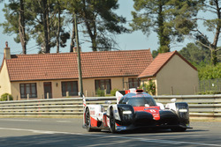№8 Toyota Gazoo Racing Toyota TS050 Hybrid: Энтони Дэвидсон, Себастьен Буэми, Казуки Накаджима