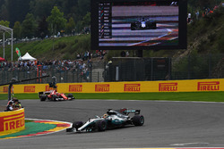 Lewis Hamilton, Mercedes-Benz F1 W08
