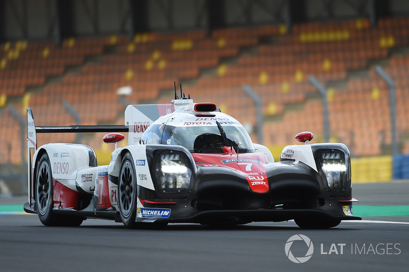 #7 Toyota Gazoo Racing, Toyota TS050 Hybrid: Mike Conway, Kamui Kobayashi, Stéphane Sarrazin