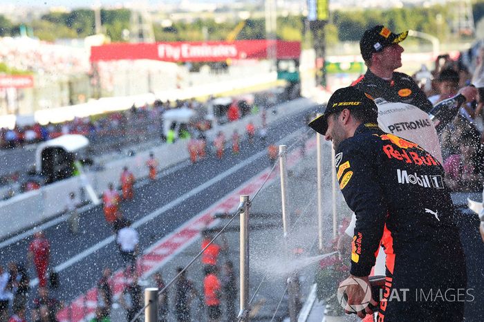 Daniel Ricciardo, Red Bull Racing celebra