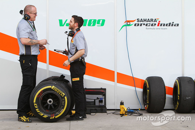 Sahara Force India F1 Team met Pirelli engineers