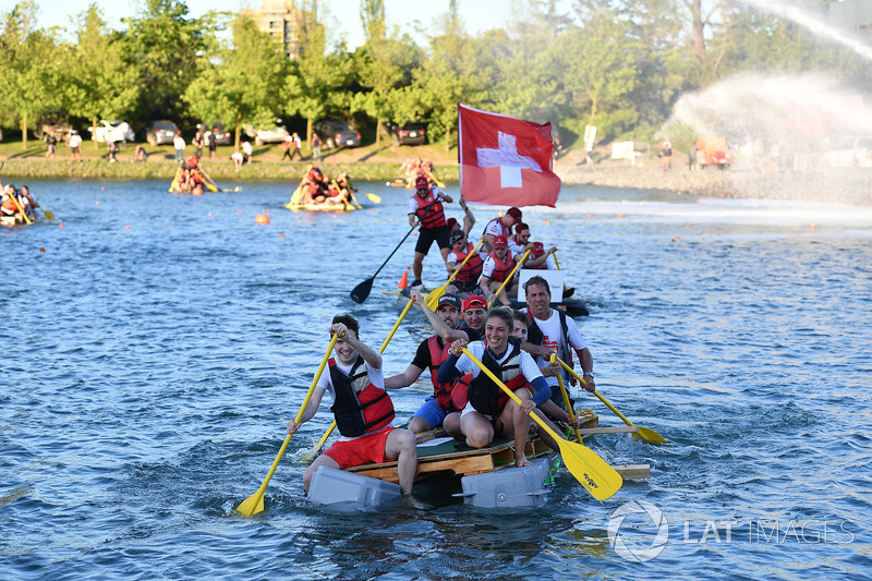 Sauber at the raft race