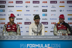 Лукас ді Грассі (Audi Sport ABT Schaeffler), Жан-Ерік Вернь (Techeetah), Даніель Абт (Audi Sport ABT Schaeffler) на прес-конференції після гонки
