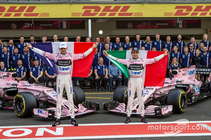 Esteban Ocon. Sahara Force India, Sergio Pérez, Sahara Force India y el equipo
