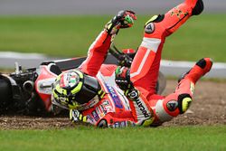 Choque de Andrea Iannone, Ducati Team