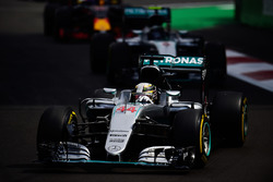Льюіс Хемілтон, Mercedes AMG F1 W07 Hybrid