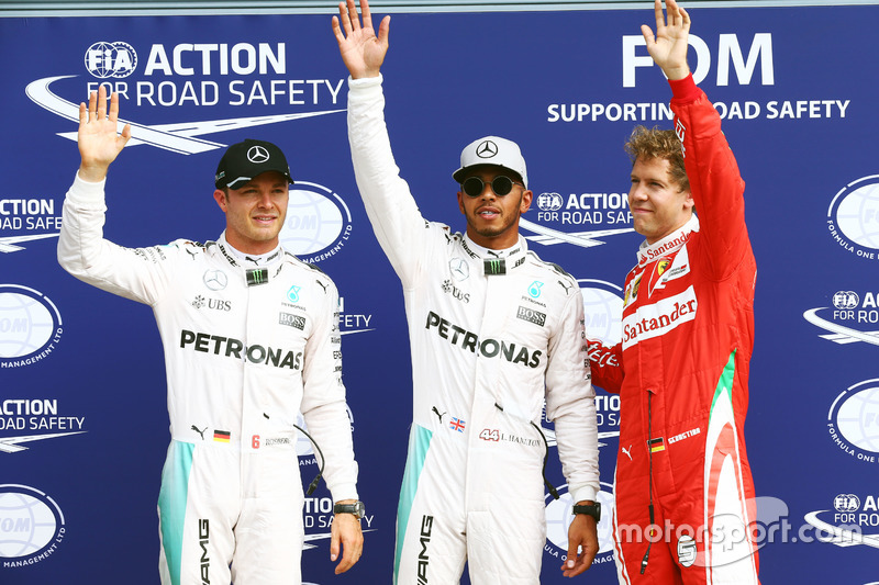 Qualifiche, top 3: secondo Nico Rosberg, Mercedes AMG F1; Pole Position Lewis Hamilton, Mercedes AMG