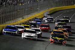 Brad Keselowski, Team Penske, Ford Fusion Discount Tire Martin Truex Jr., Furniture Row Racing, Toyo