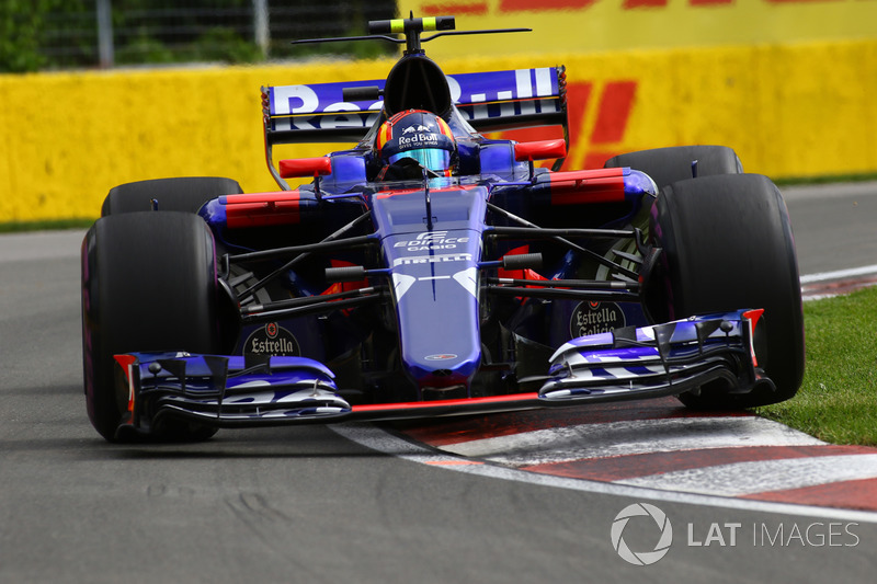 Карлос Сайнс, Toro Rosso (35 очков, девятое место в общем зачете, лучший результат – шестое место на Гран При Монако). Оценка Motorsport.com Россия – 8/10