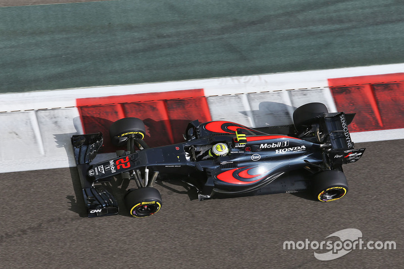 12. Jenson Button, McLaren MP4-31