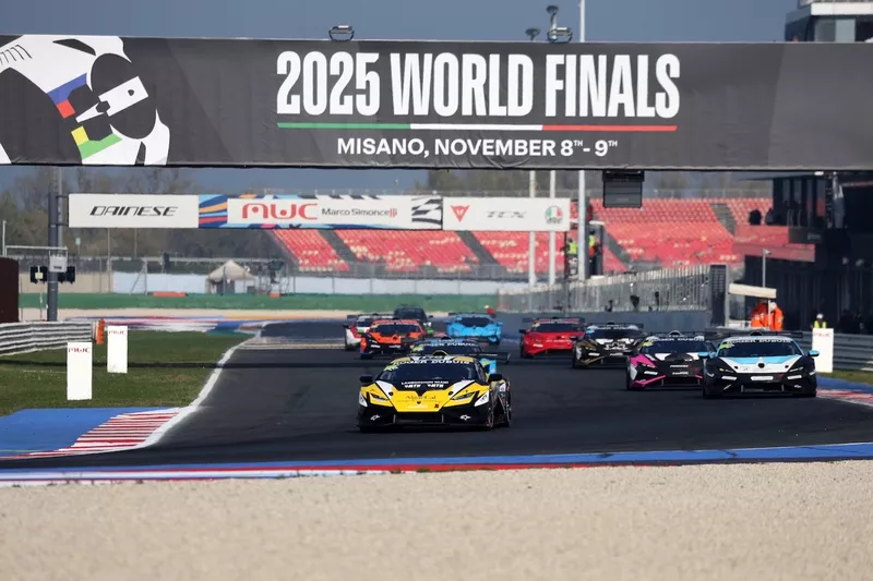 La partenza di Gara 1, Lamborghini Super Trofeo North America