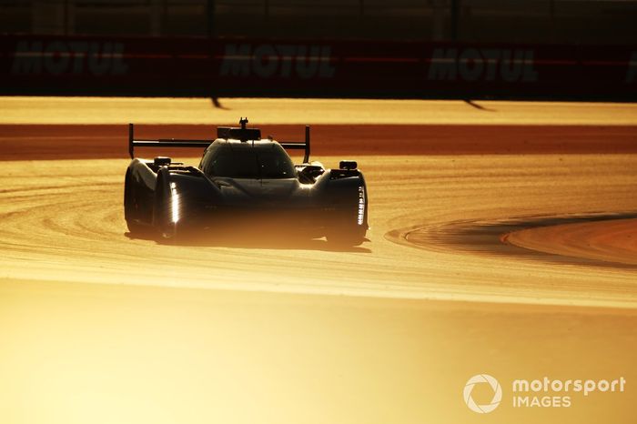 #2 Cadillac Racing Cadillac V-Series.R: Earl Bamber, Alex Lynn, Sebastien Bourdais