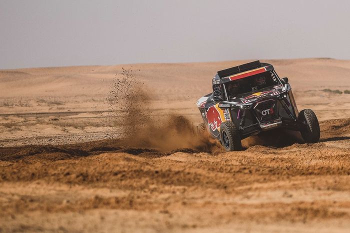 #301 Red Bull Off-Road Team USA: Cristina Gutierrez, Francois Cazalet