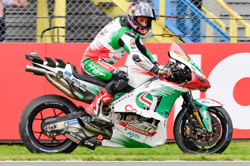 Johann Zarco, Team LCR Honda après sa chute