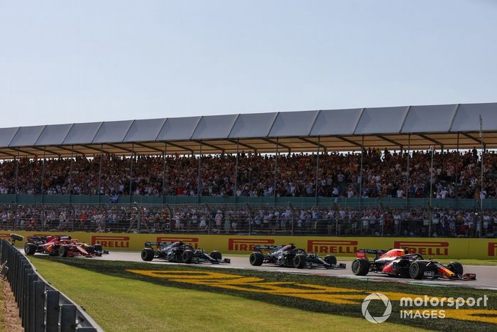 Max Verstappen, Red Bull Racing RB16B, Lewis Hamilton, Mercedes W12, Valtteri Bottas, Mercedes W12, Charles Leclerc, Ferrari SF21