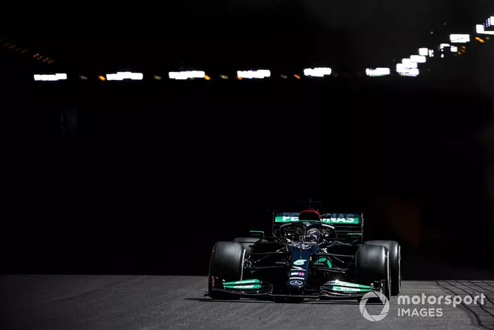 Lewis Hamilton, Mercedes W12