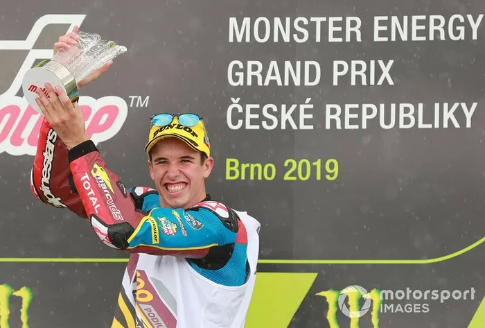 Podio: Alex Márquez, ganador de la carrera, Marc VDS Racing