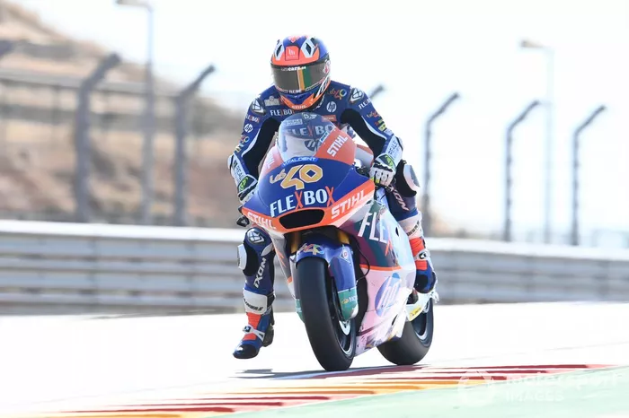 Hector Garzo, Pons HP40
