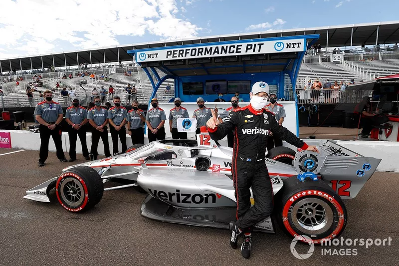 Ganador de la pole Will Power, Team Penske Chevrolet
