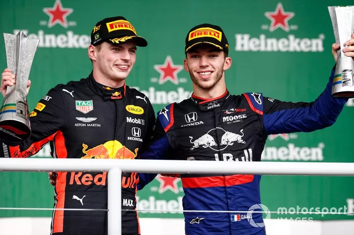 1- GP de Brasil 2019  (23 años, 8 meses y 13 días): 3º Carlos Sainz*, 2º Pierre Gasly, 1º Max Verstappen