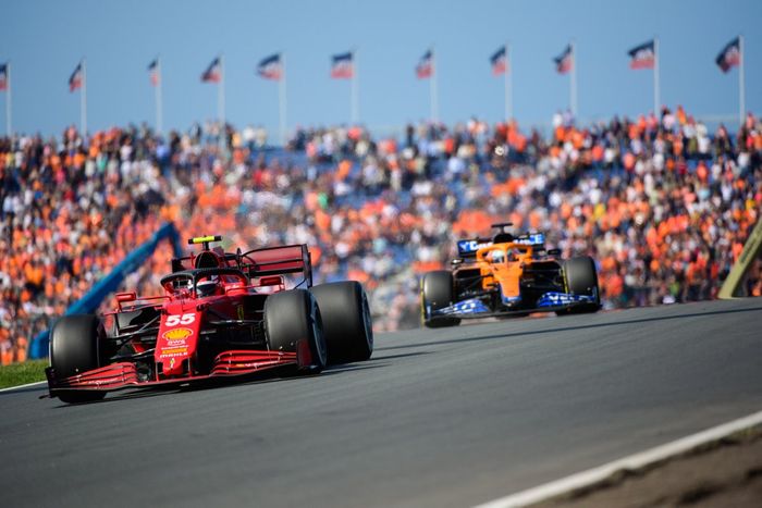 Carlos Sainz Jr., Ferrari SF21