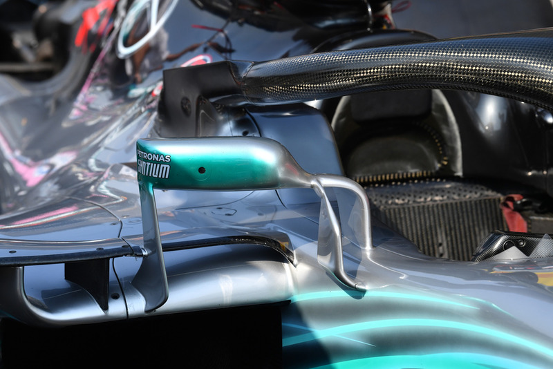 Mercedes AMG F1 W09 mirror