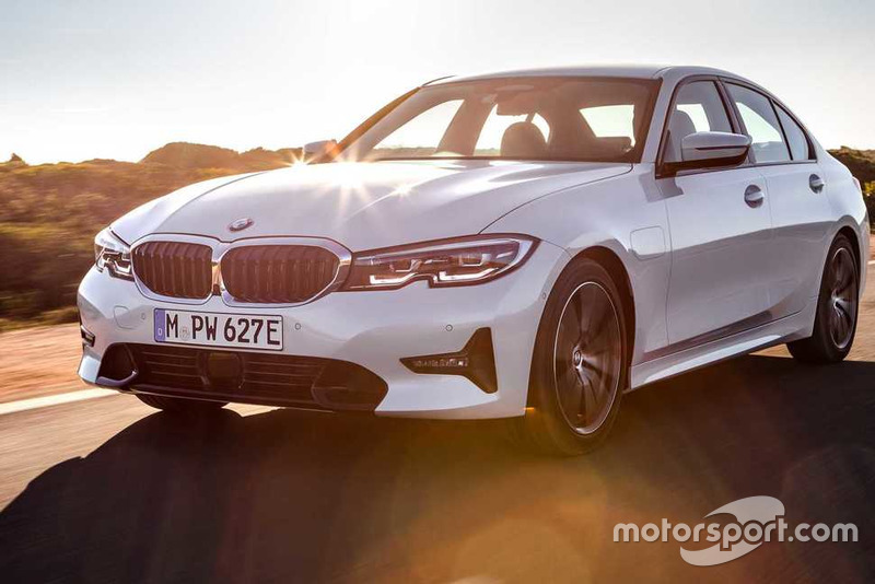 BMW 330e Limousine (2019)