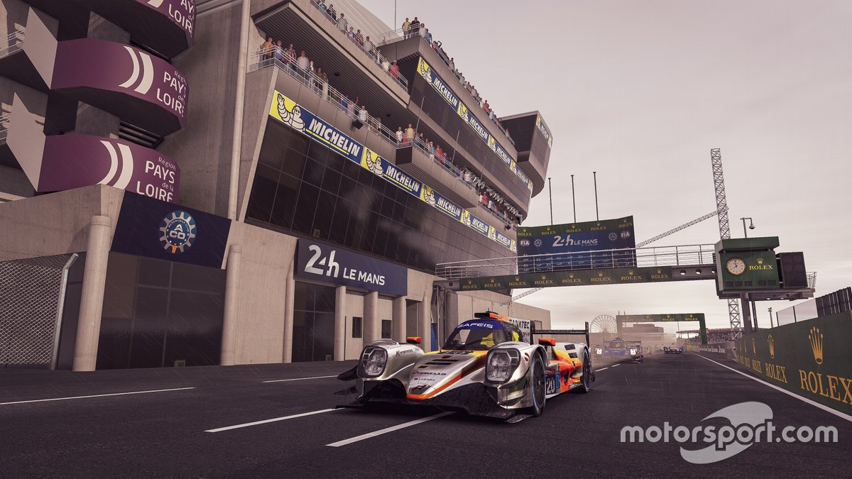#20 Team Redline met Max Verstappen, Lando Norris, Greger Huttu, Atze Kerkhof