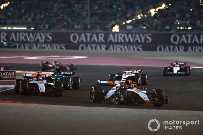 Alex Albon, Williams FW45, Logan Sargeant, Williams FW45, Lance Stroll, Aston Martin AMR23