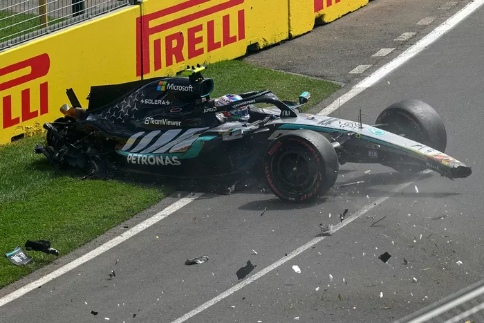 Andrea Kimi Antonelli, Mercedes crash
