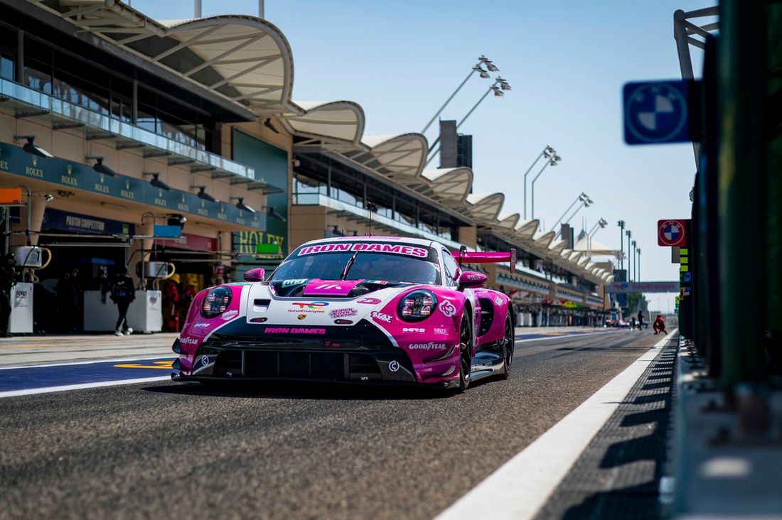 #85 Iron Dames Porsche 911 GT3 R LMGT3: Celia Martin, Rahel Frey, Michelle Gatting