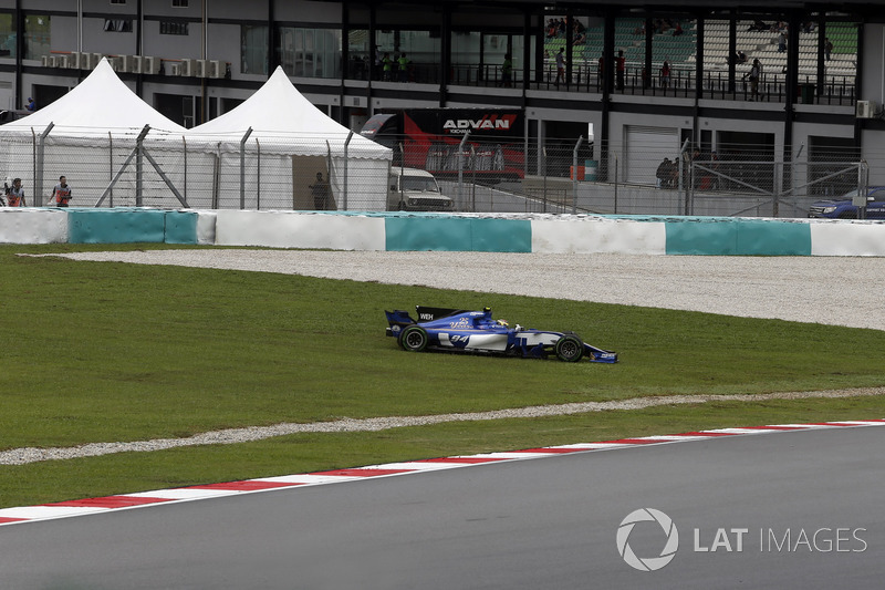 Паскаль Верляйн, Sauber C36, за межами траси