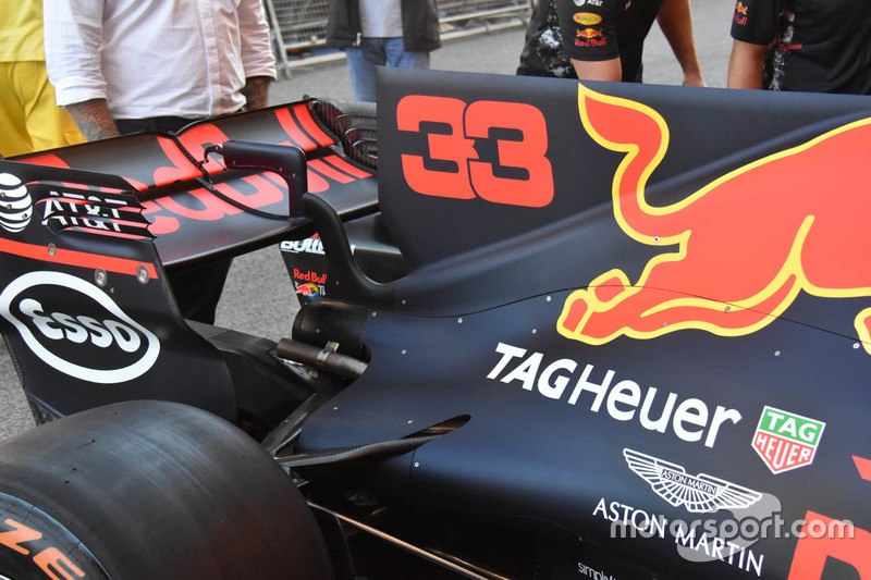 Capot moteur et T-wing de la Red Bull Racing RB13