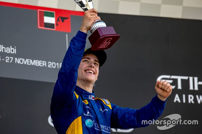 Podium: Race winner Jake Hughes, DAMS