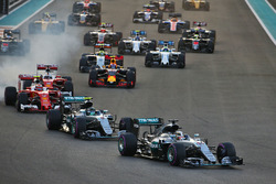 Льюис Хэмилтон, Mercedes AMG F1 W07 Hybrid