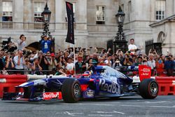 Carlos Sainz Jr., Scuderia Toro Rosso