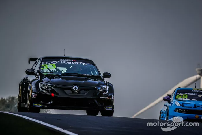 Dylan O'Keeffe, Vukovic Motorsport Renault Megane RS